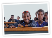 Äthiopische Kinder lernen in einer Schule