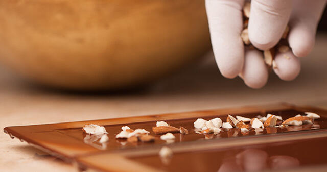 Manufacture de chocolats - Fabrication artisanale, pour le plus grand plaisir des gourmets