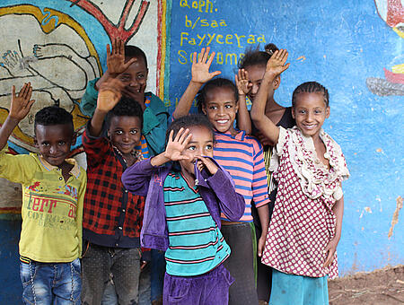 Schulkinder einer Schule in Äthiopien